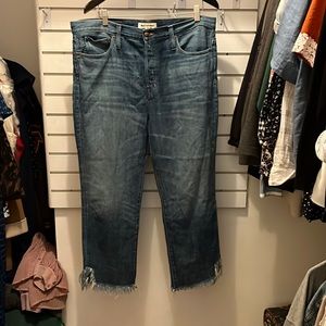 Size 32 rivet and thread jeans from madewell
